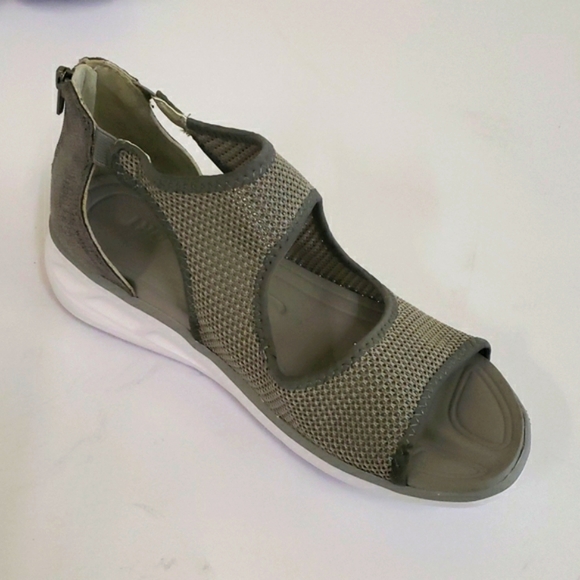 JBU by Jambu Nanette Sandal mint green water & land stretchy - Picture 4 of 7